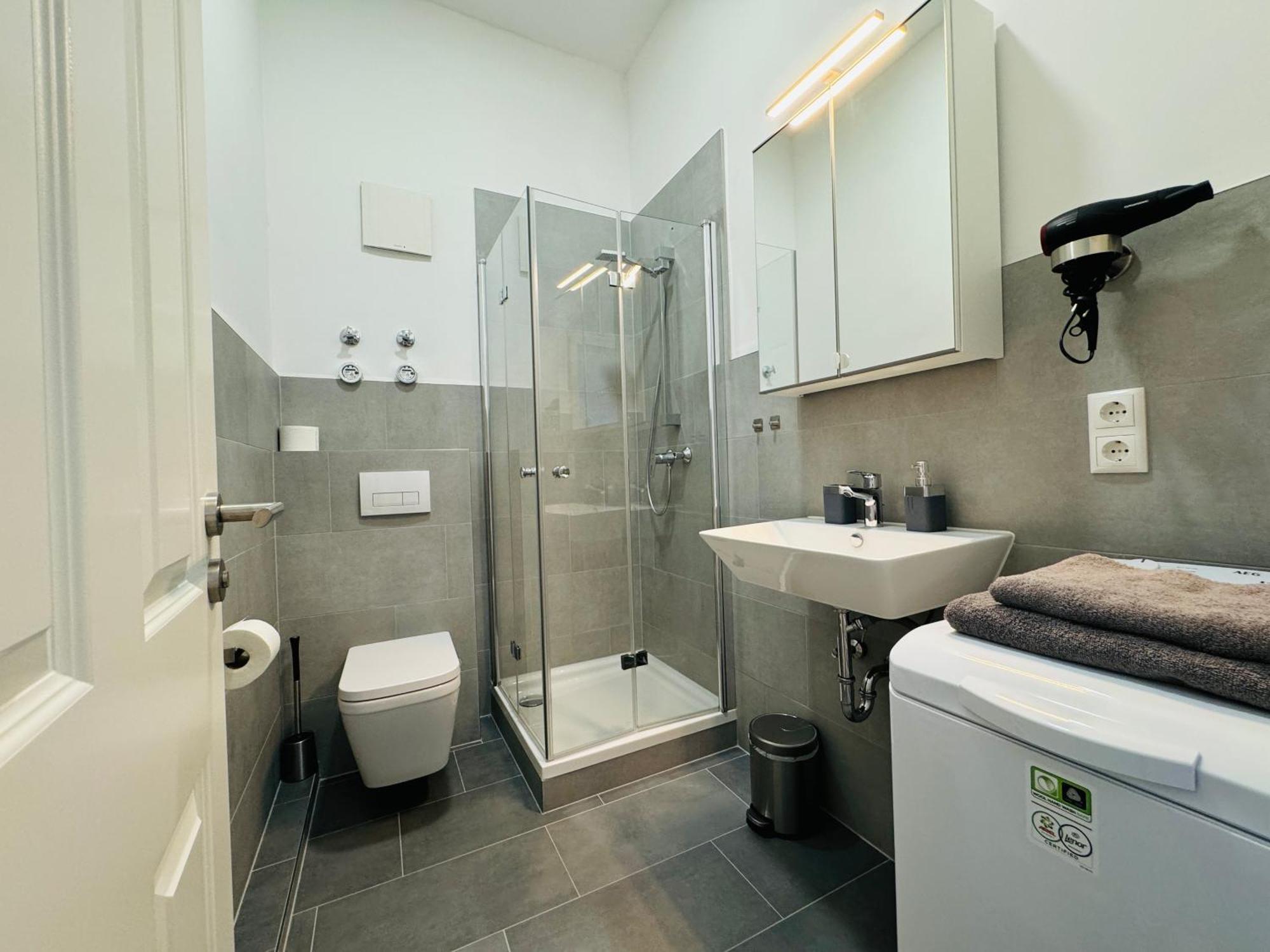 Moderne Ferienwohnung Inmitten Der Altstadt شفيرين المظهر الخارجي الصورة